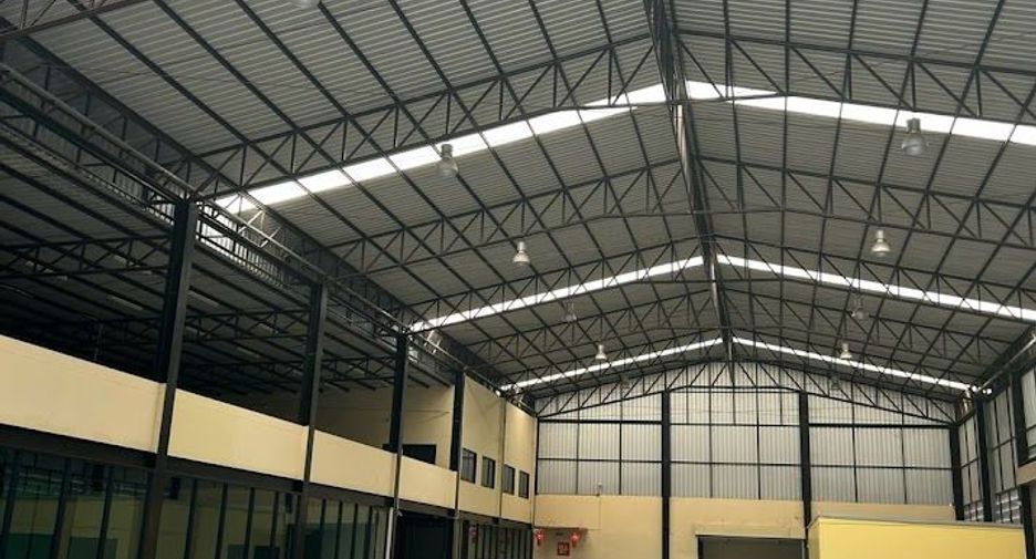 For rent and for sale warehouse in Si Racha, Chonburi