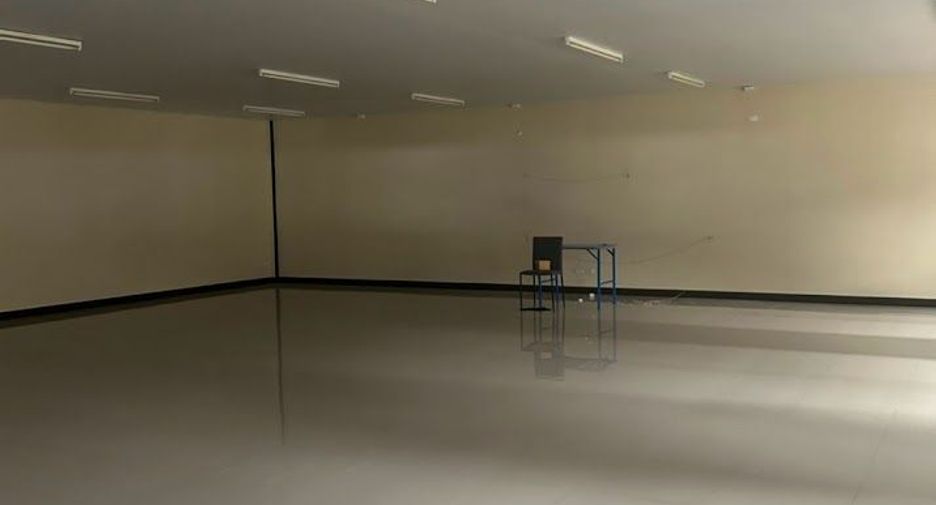 For rent and for sale warehouse in Si Racha, Chonburi
