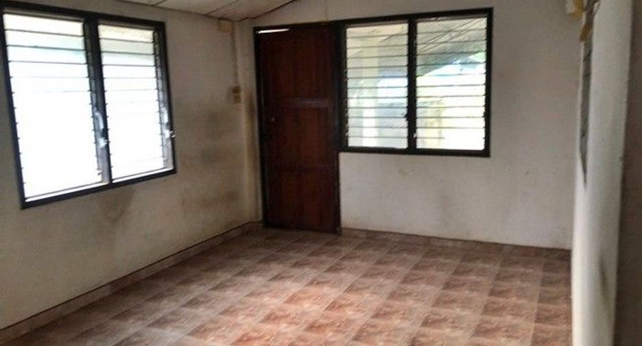 For sale 1 bed house in Mueang Uttaradit, Uttaradit