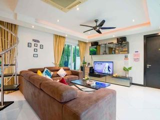 For rent 5 bed villa in Bang Lamung, Chonburi