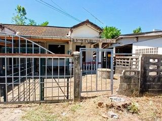For sale 1 bed townhouse in Khlong Thom, Krabi