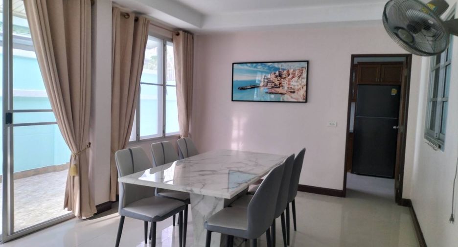 For rent 3 bedrooms house in Bang Lamung, Chonburi
