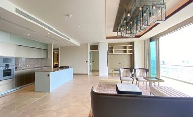Condo en alquiler y en venta de 3 habitaciones en Khlong San, Bangkok