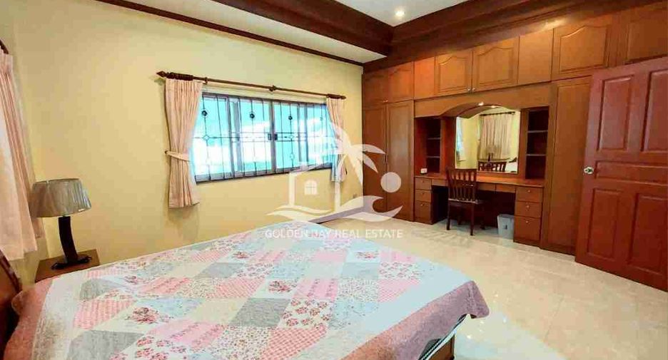 Haus zur Miete mit 3 Zimmer in Bang Lamung, Chonburi