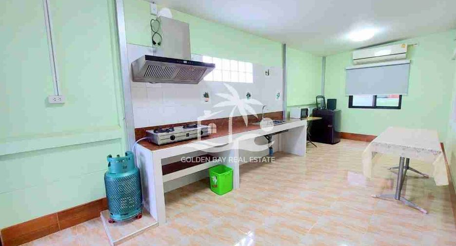 Haus zur Miete mit 3 Zimmer in Bang Lamung, Chonburi