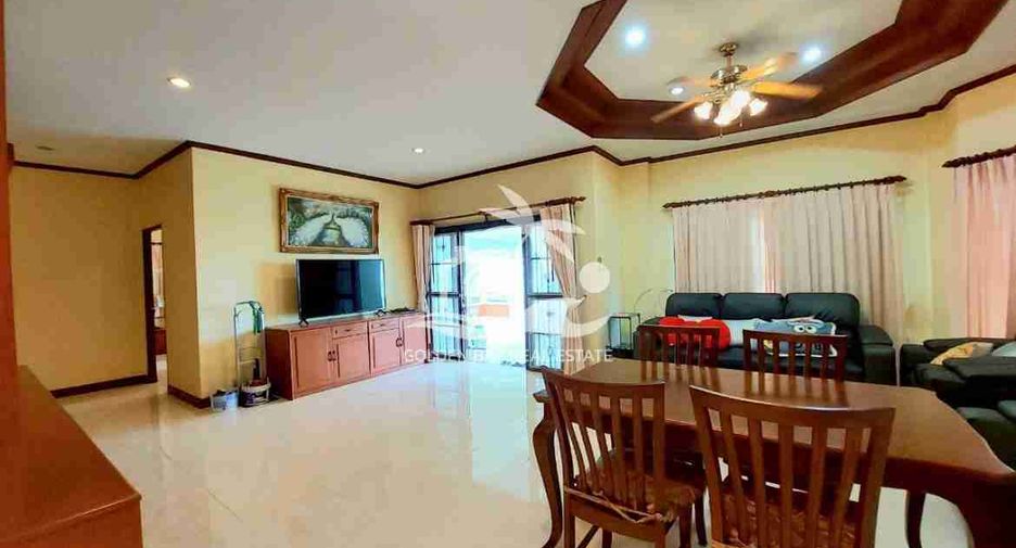Haus zur Miete mit 3 Zimmer in Bang Lamung, Chonburi