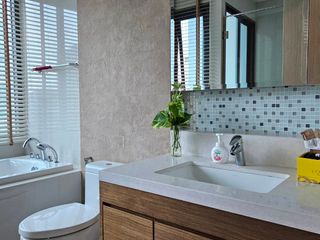 For rent 1 Beds condo in Khlong Toei, Bangkok