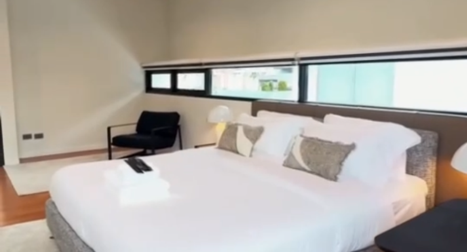 出租 和 出售 12 卧室 独立屋 在 Watthana, 曼谷