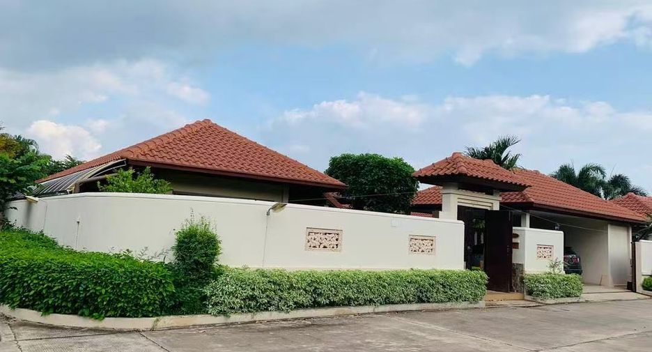 For rent 3 bed house in Bang Lamung, Chonburi