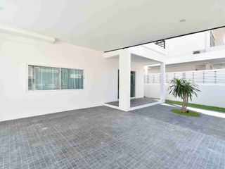 For rent 3 bed villa in Bang Lamung, Chonburi