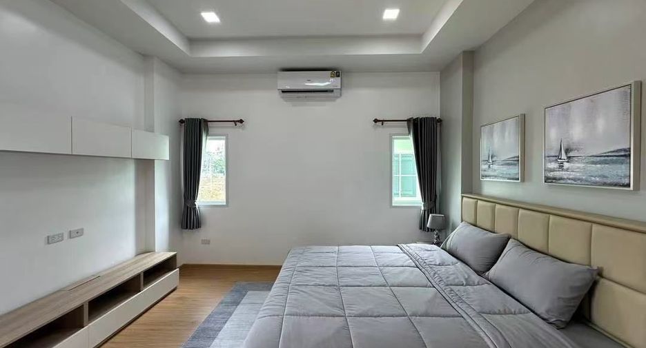 À louer et à vendre 4 chambres maison à Bang Lamung, Chonburi