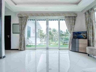 For rent 5 bed villa in Bang Lamung, Chonburi
