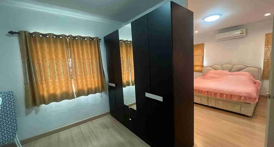 Casa en venta y en alquiler de 3 habitaciones en East Pattaya, Pattaya