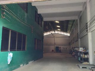 For sale 2 bed warehouse in Mueang Samut Sakhon, Samut Sakhon