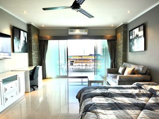 Wohnung zum Kauf mit Studio in Bang Lamung, Chonburi