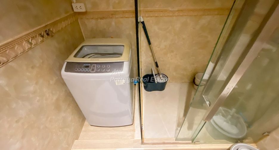 À vendre studio condo à Bang Lamung, Chonburi