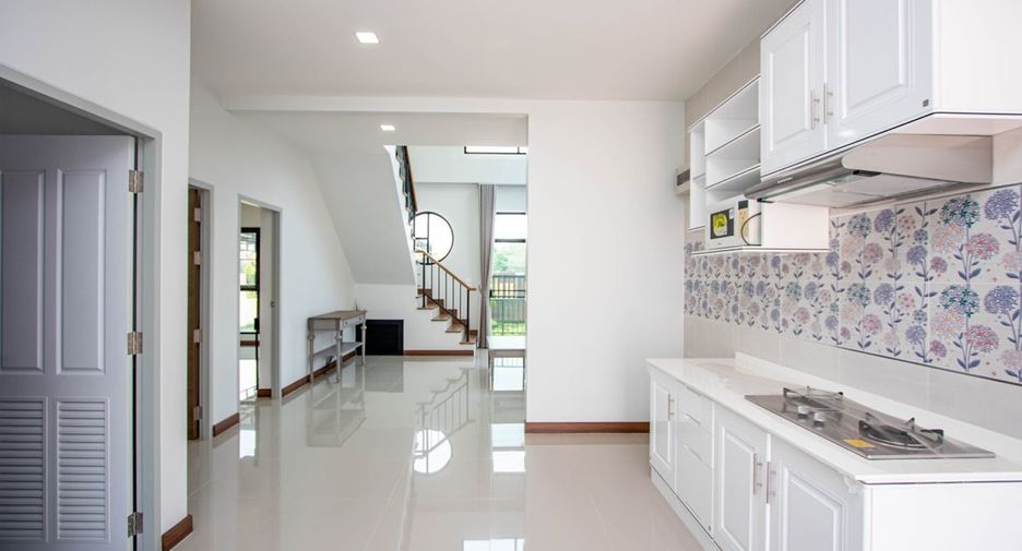 For sale 4 bedrooms house in Hang Dong, Chiang Mai