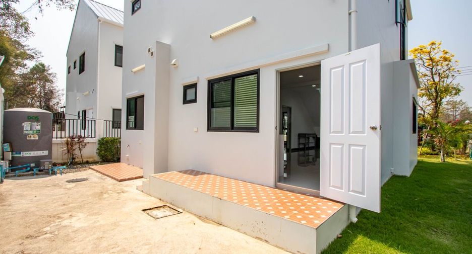 For sale 4 bedrooms house in Hang Dong, Chiang Mai