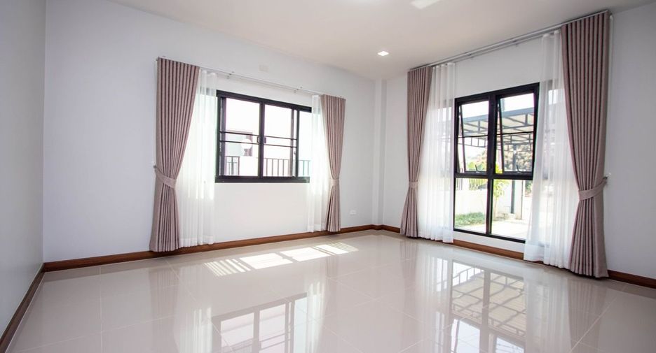 For sale 4 bedrooms house in Hang Dong, Chiang Mai