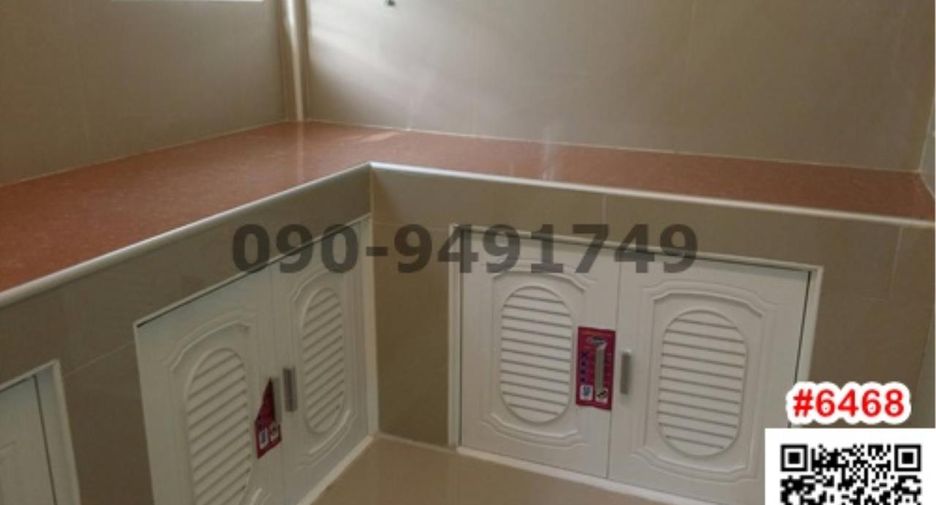 For rent 2 bedrooms house in Bang Khae, Bangkok