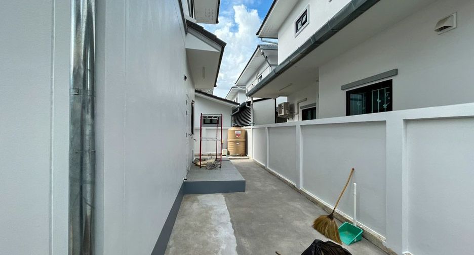 For rent 3 bedrooms house in Mueang Chiang Mai, Chiang Mai
