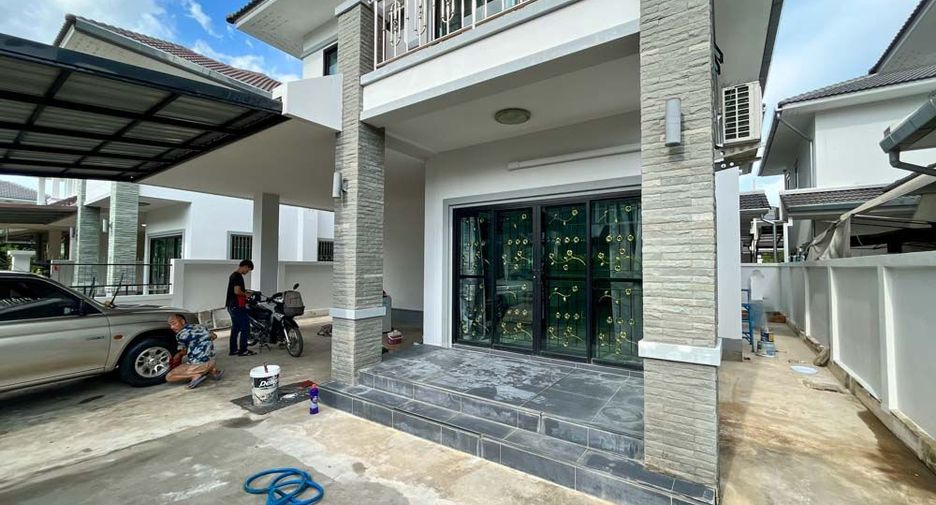 For rent 3 bedrooms house in Mueang Chiang Mai, Chiang Mai
