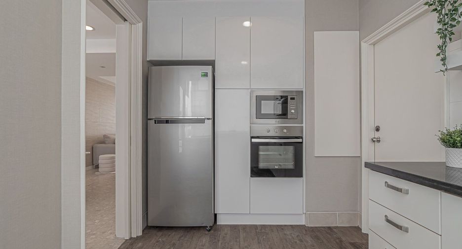 For rent 3 ベッドルーム condo in Watthana, Bangkok
