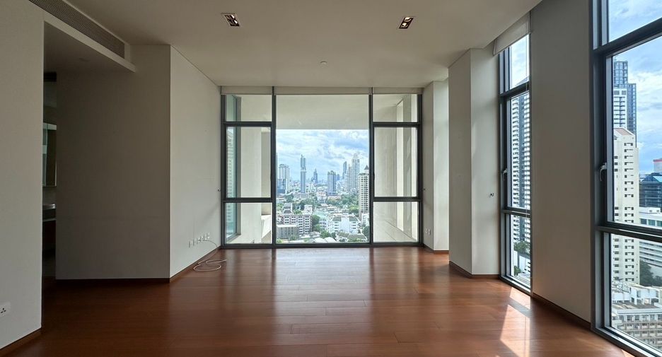 Wohnung zur Miete mit 3 Zimmer in Sathon, Bangkok