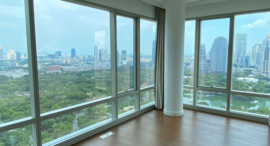 Wohnung zur Miete mit 3 Zimmer in Pathum Wan, Bangkok