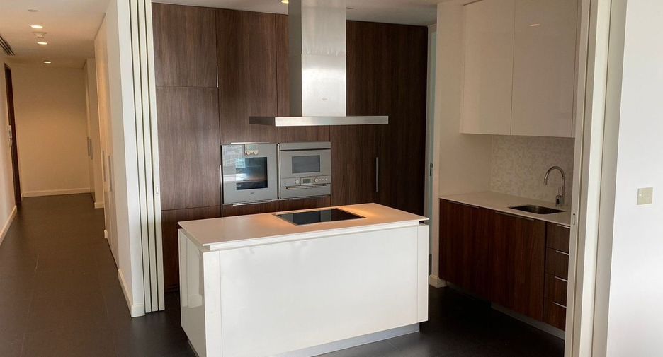 Wohnung zur Miete mit 3 Zimmer in Pathum Wan, Bangkok
