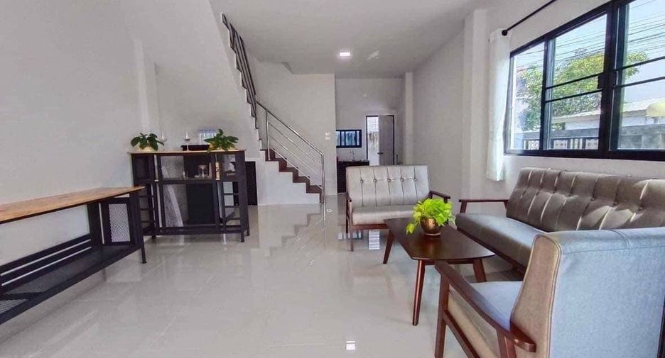 For sale 2 ベッドルーム townhouse in San Sai, Chiang Mai