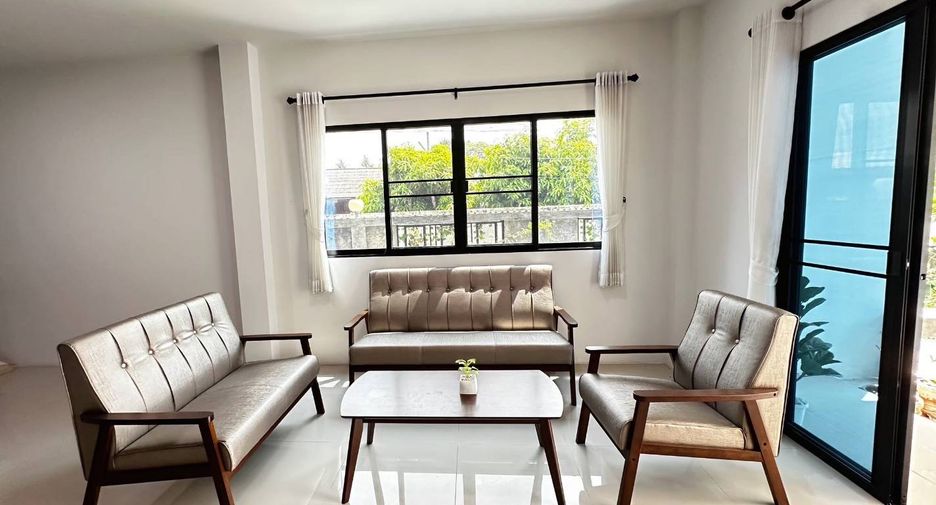 For sale 2 ベッドルーム townhouse in San Sai, Chiang Mai