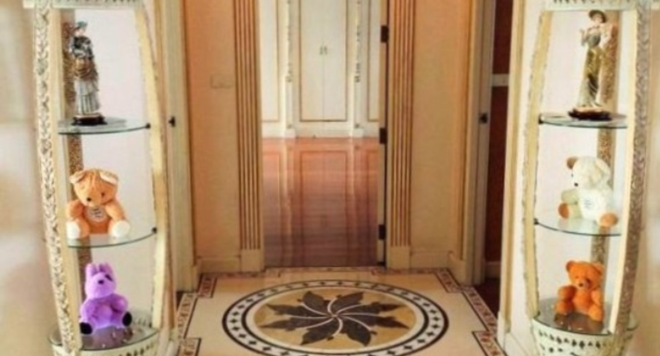 For sale 4 bedrooms condo in Sathon, Bangkok