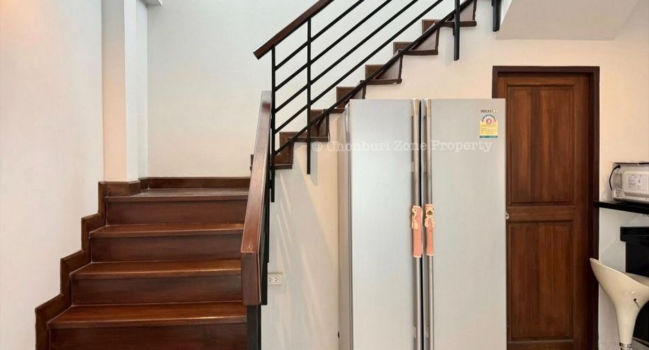 For rent 3 bedrooms house in Si Racha, Chonburi