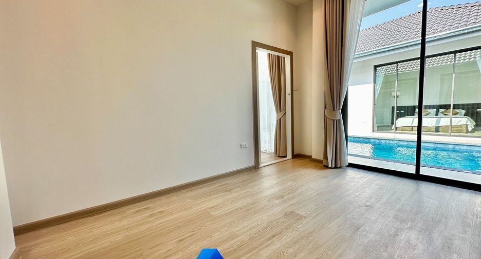 For sale 3 ベッドルーム villa in Hua Hin, Prachuap Khiri Khan