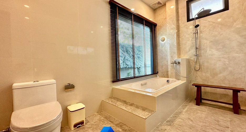 For sale 3 ベッドルーム villa in Hua Hin, Prachuap Khiri Khan