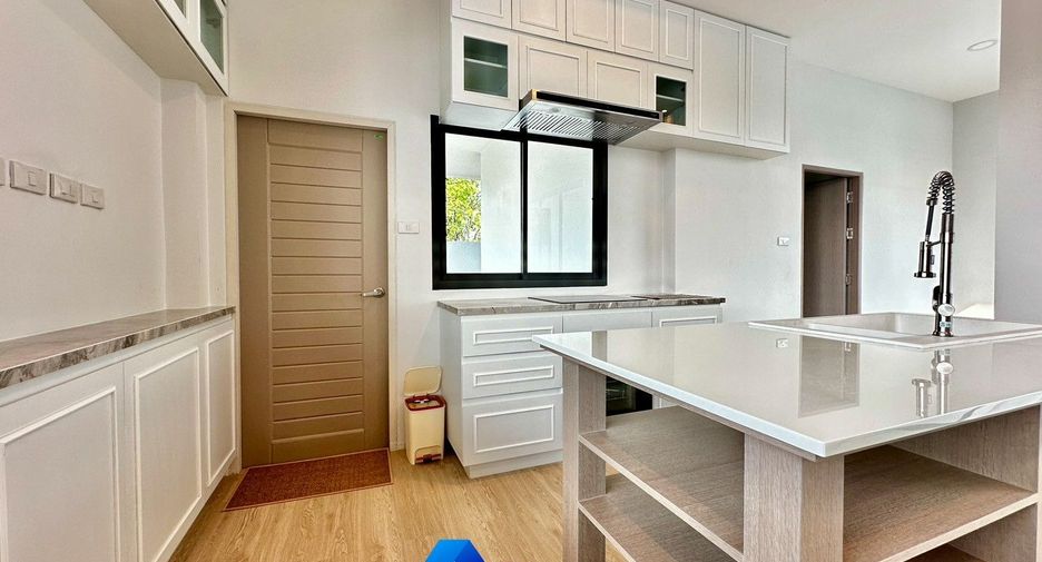 For sale 3 ベッドルーム villa in Hua Hin, Prachuap Khiri Khan
