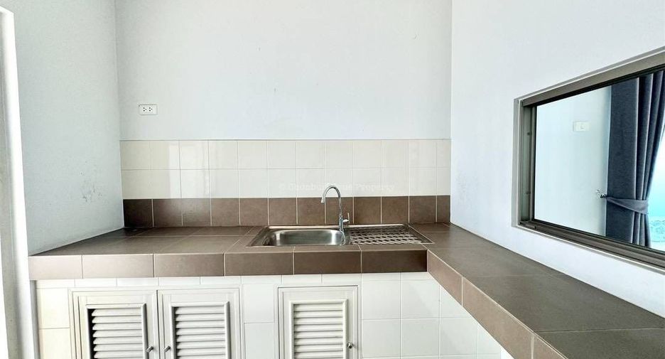 For rent and for sale 3 bedrooms house in Si Racha, Chonburi