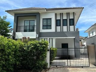 3 Bedroom House In Si Racha, Chonburi