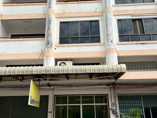 For rent retail Space in Si Racha, Chonburi