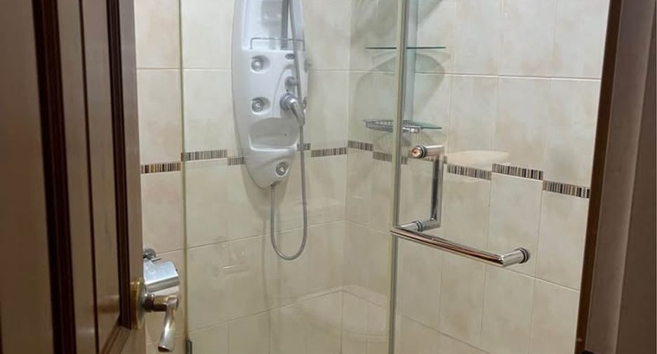 For rent 1 Beds condo in Watthana, Bangkok