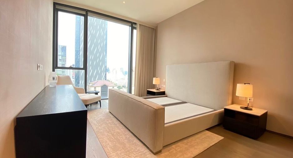 For sale 2 bedrooms condo in Pathum Wan, Bangkok