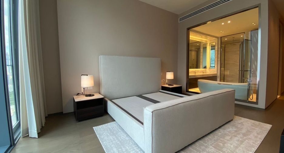 For sale 2 bedrooms condo in Pathum Wan, Bangkok