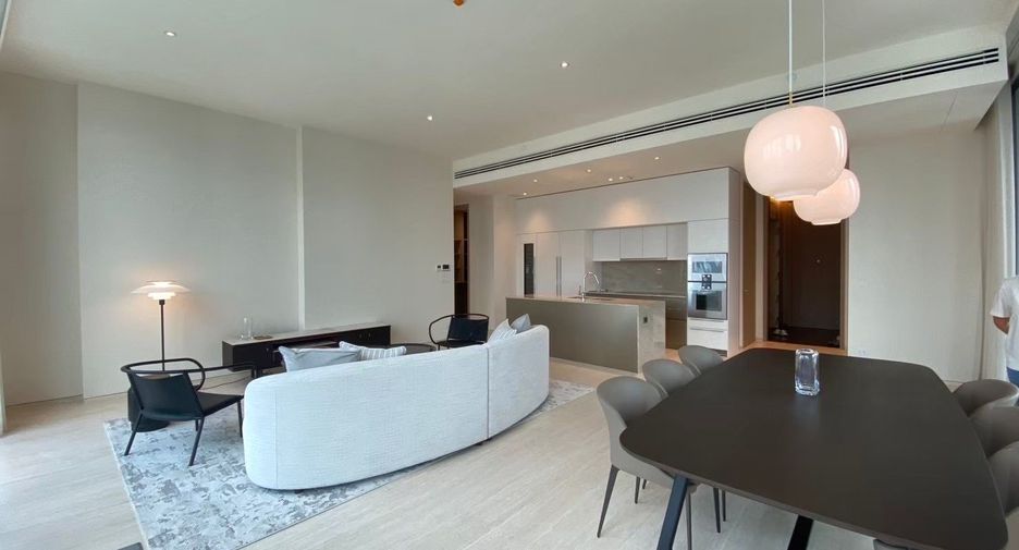 For sale 2 bedrooms condo in Pathum Wan, Bangkok