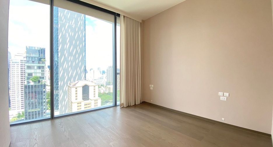 For sale 2 bedrooms condo in Pathum Wan, Bangkok