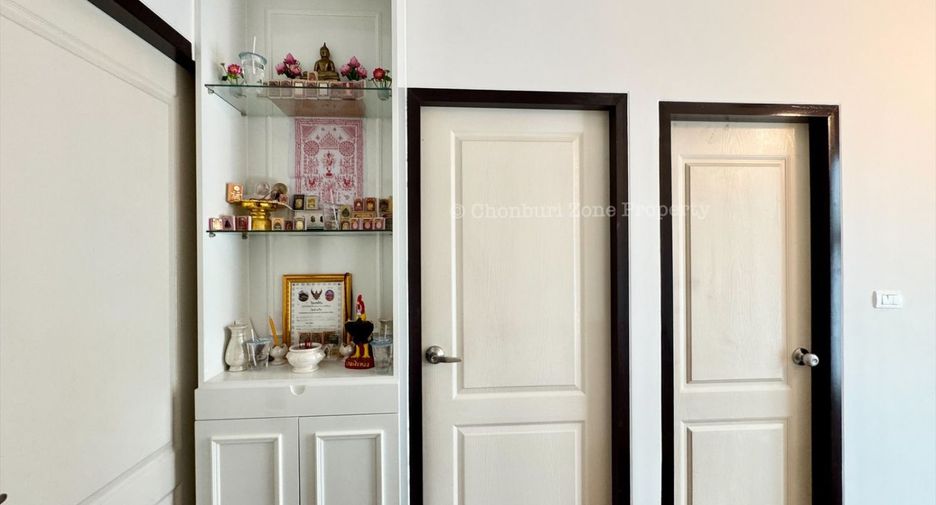 For rent 3 bedrooms house in Si Racha, Chonburi