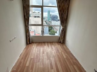 For sale 2 Beds condo in Ratchathewi, Bangkok