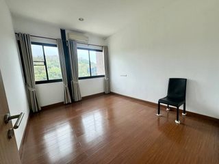 For rent and for sale 6 bed office in Si Racha, Chonburi