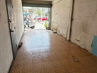 出租 和 出售 5 卧室 商业空间 在 Chatuchak, 曼谷