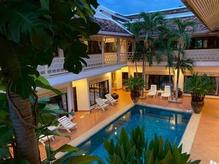 For sale 18 bed hotel in Bang Lamung, Chonburi